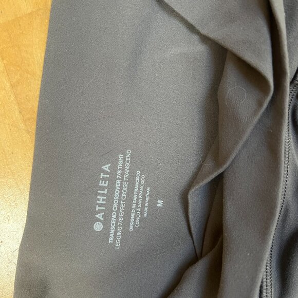 Athleta Transcend Crossover 7/8 Tight - Picture 2 of 3